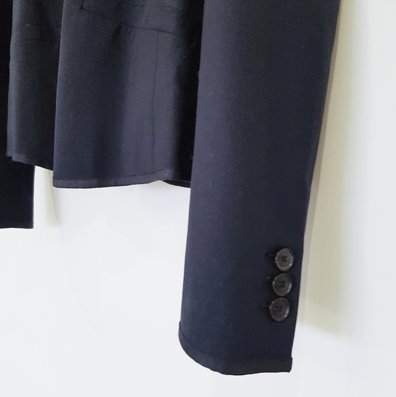 Aritzia SUNDAY BEST Navy Blazer 2 - Picture 4 of 7